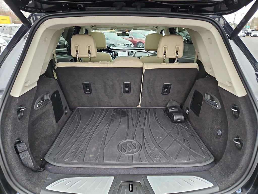 Used 2019 Buick Envision Essence image 32