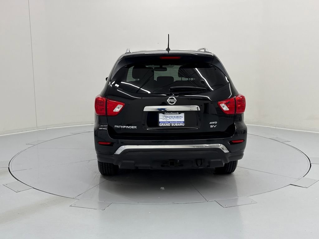 Used 2018 Nissan Pathfinder SV w/ SV Tech Package AWD/4WD image 4