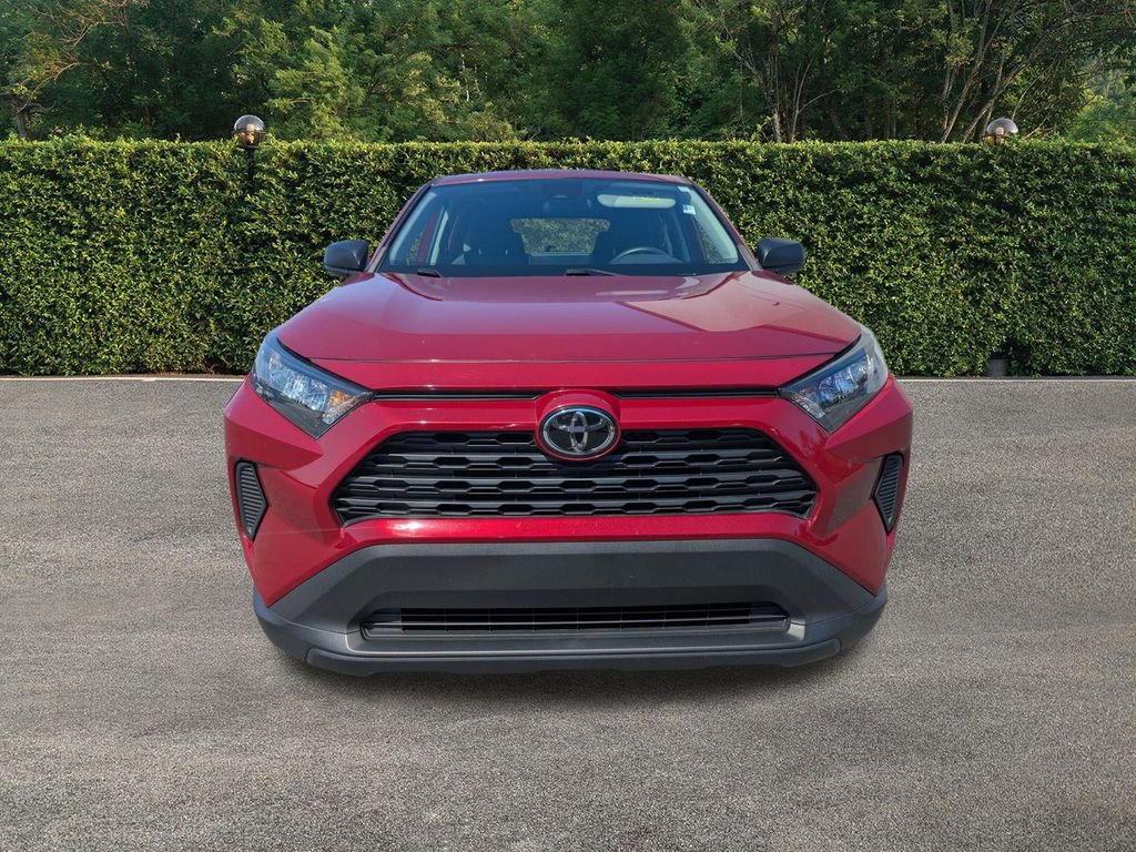 Used 2022 Toyota RAV4 LE FWD image 9