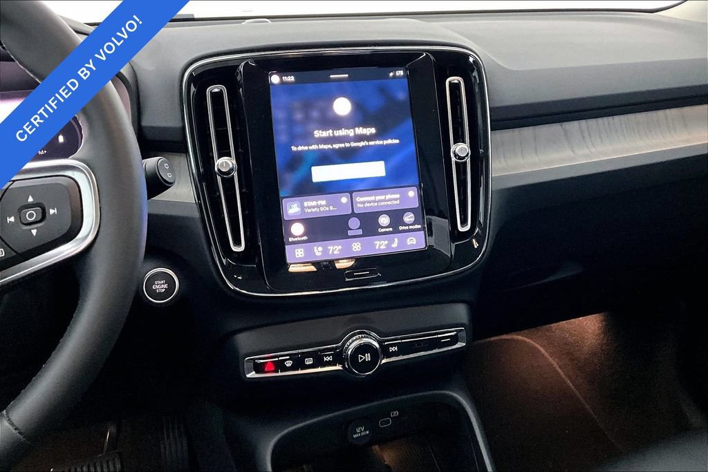Used 2024 Volvo XC40 B5 Core w/ Protection Package Premier AWD/4WD image 7