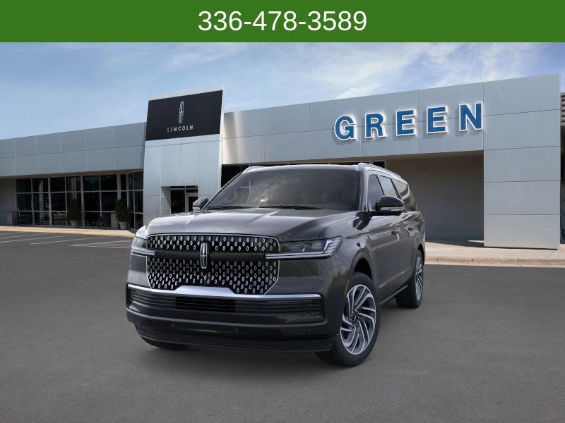 New 2026 Lincoln Navigator L Reserve AWD/4WD image 2