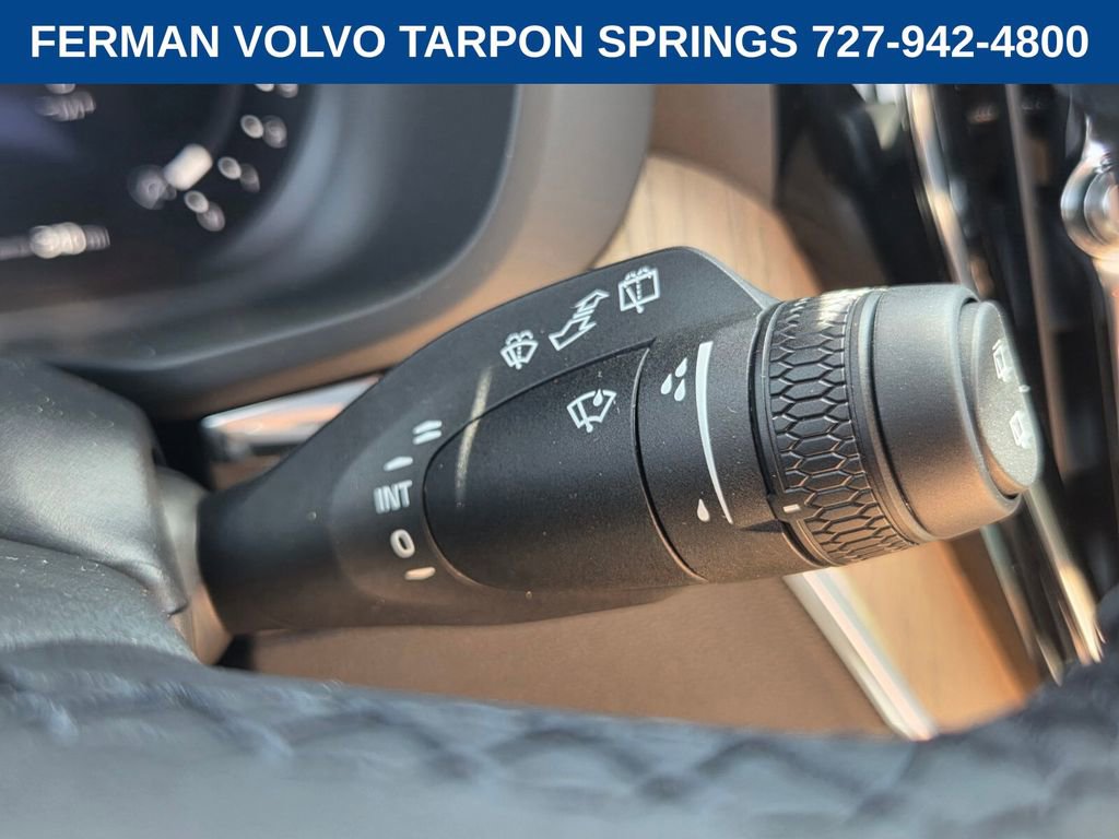 New 2026 Volvo XC60 B5 Plus w/ Protection Package Premier image 30