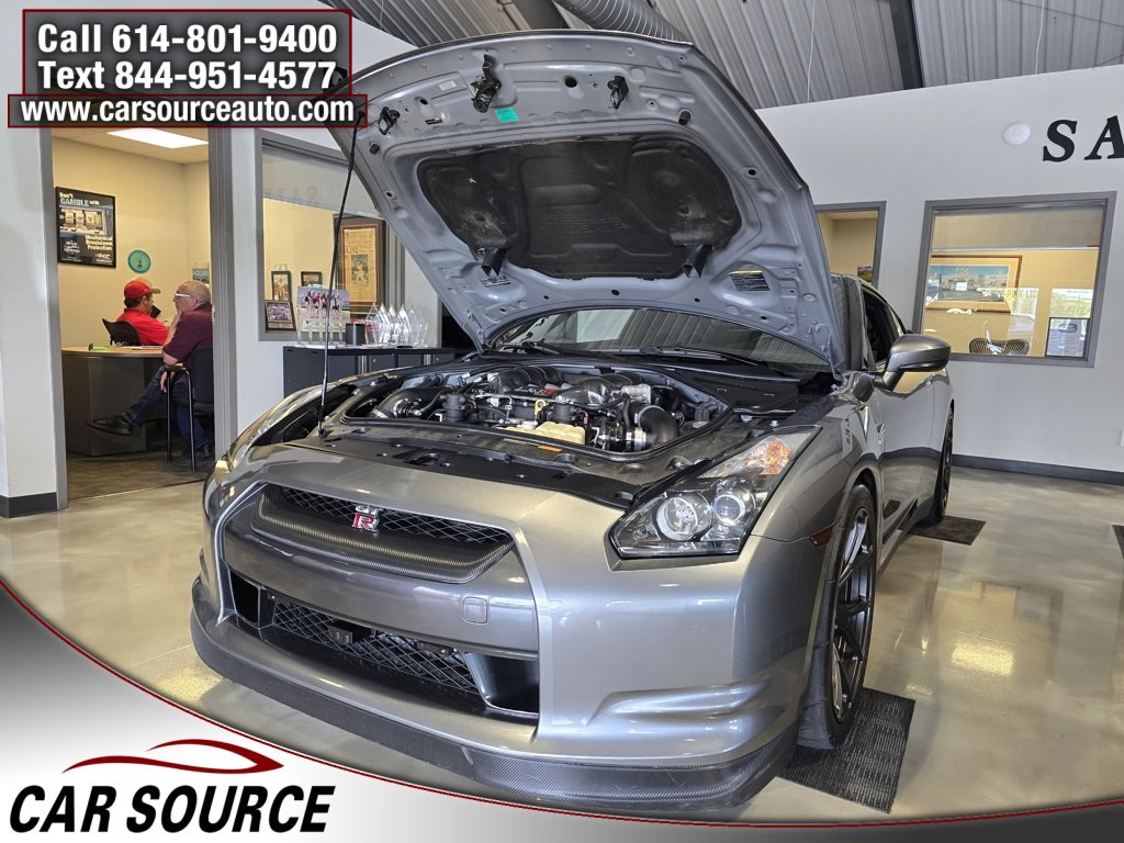 Used 2009 Nissan GT-R Premium image 8