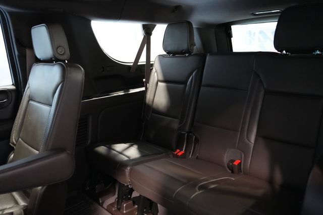 Used 2021 GMC Yukon XL Denali w/ Advanced Technology Package AWD/4WD image 16