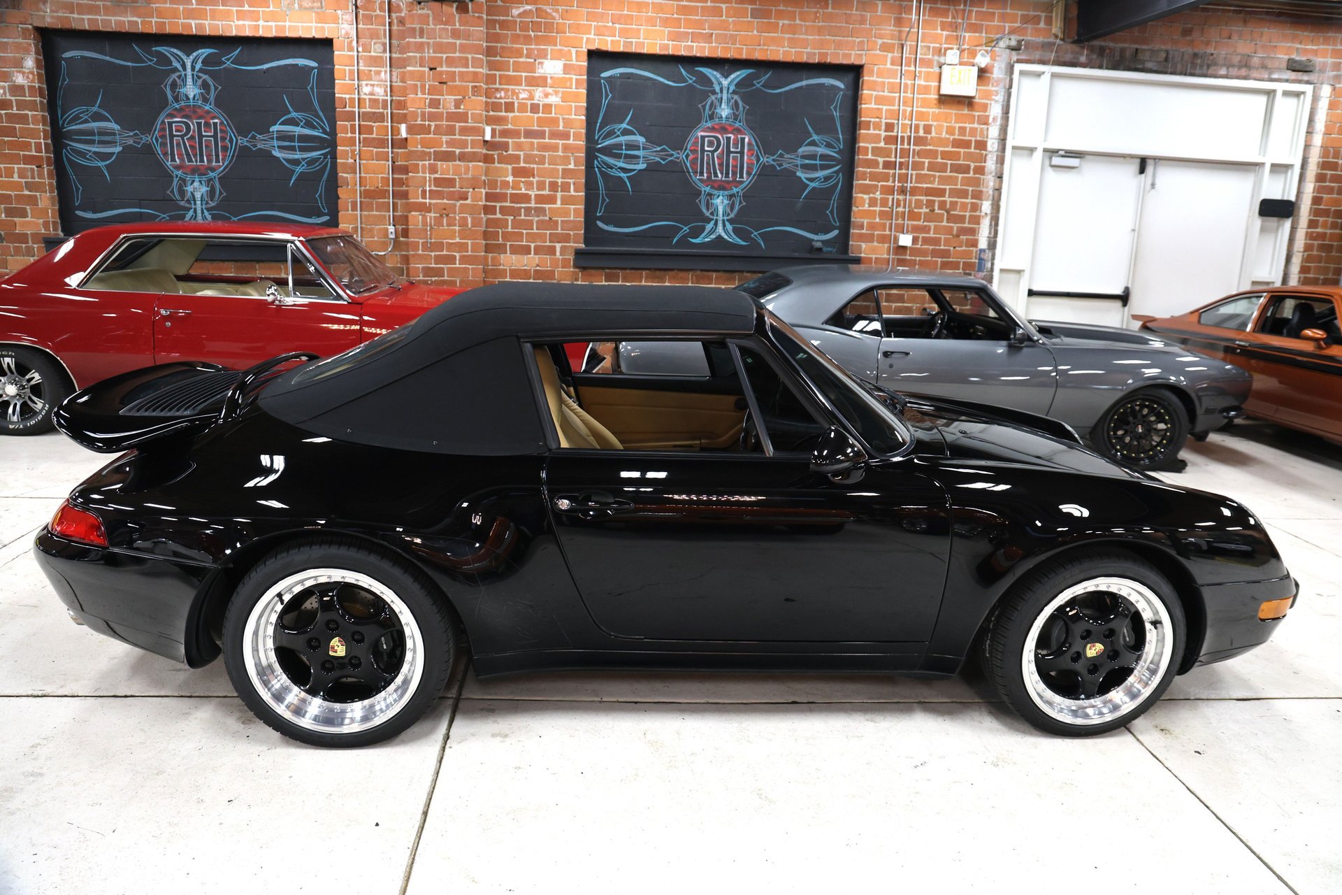 Used 1995 Porsche 911 Cabriolet image 25