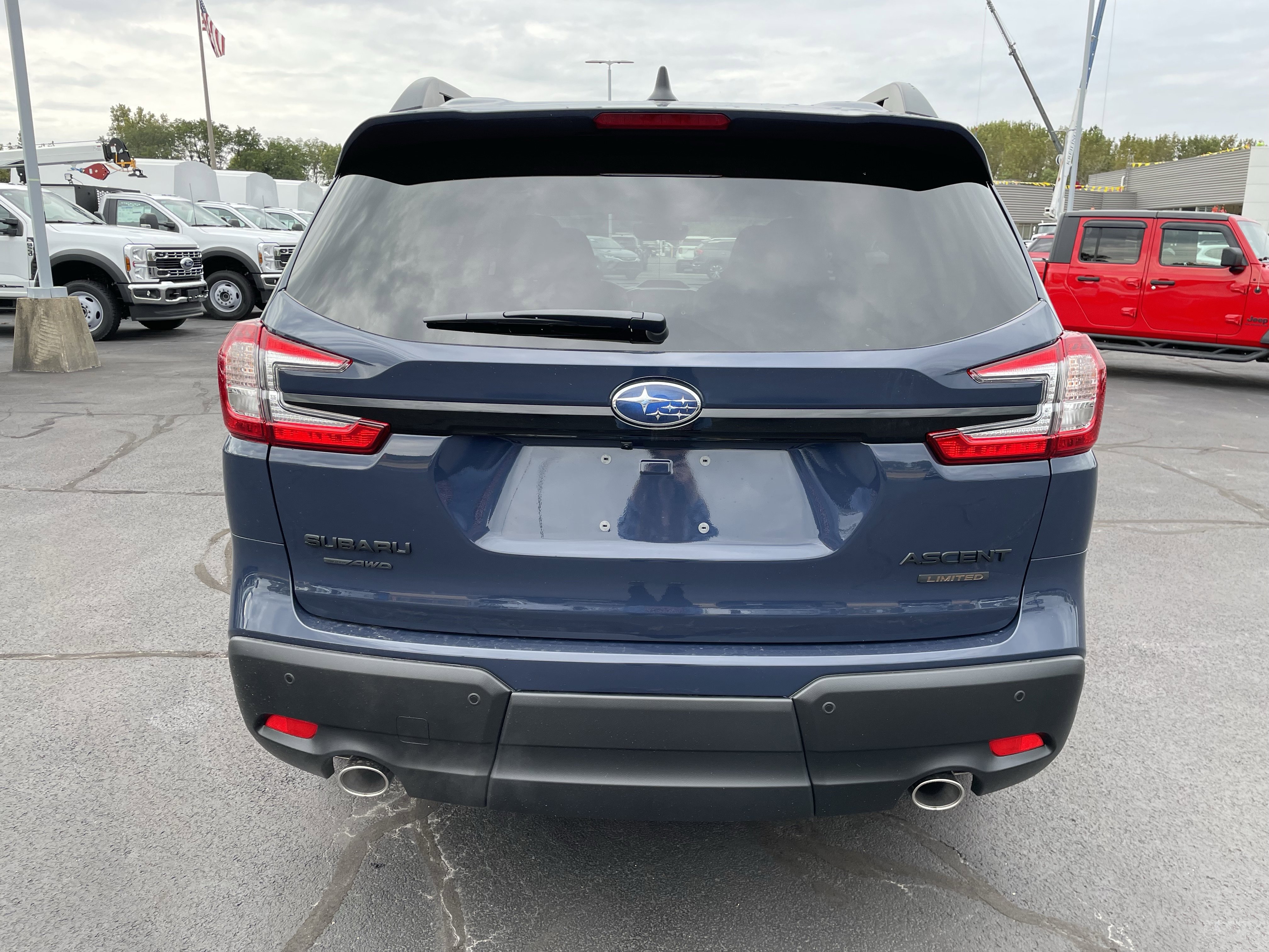 New 2025 Subaru Ascent Bronze Edition image 4