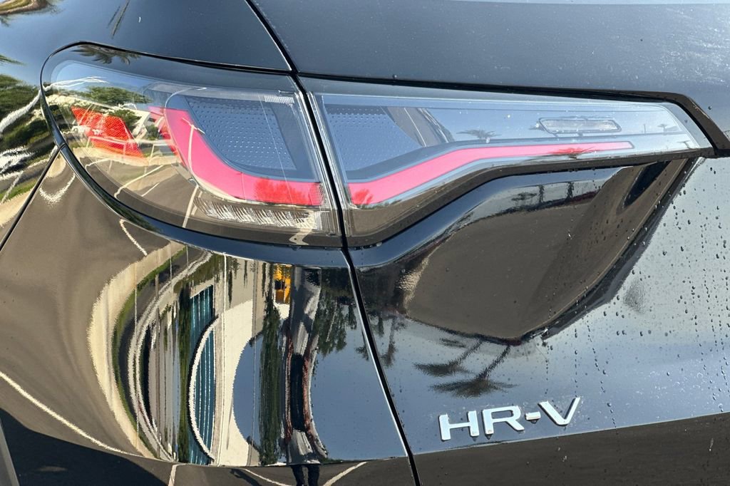 New 2026 Honda HR-V LX image 29