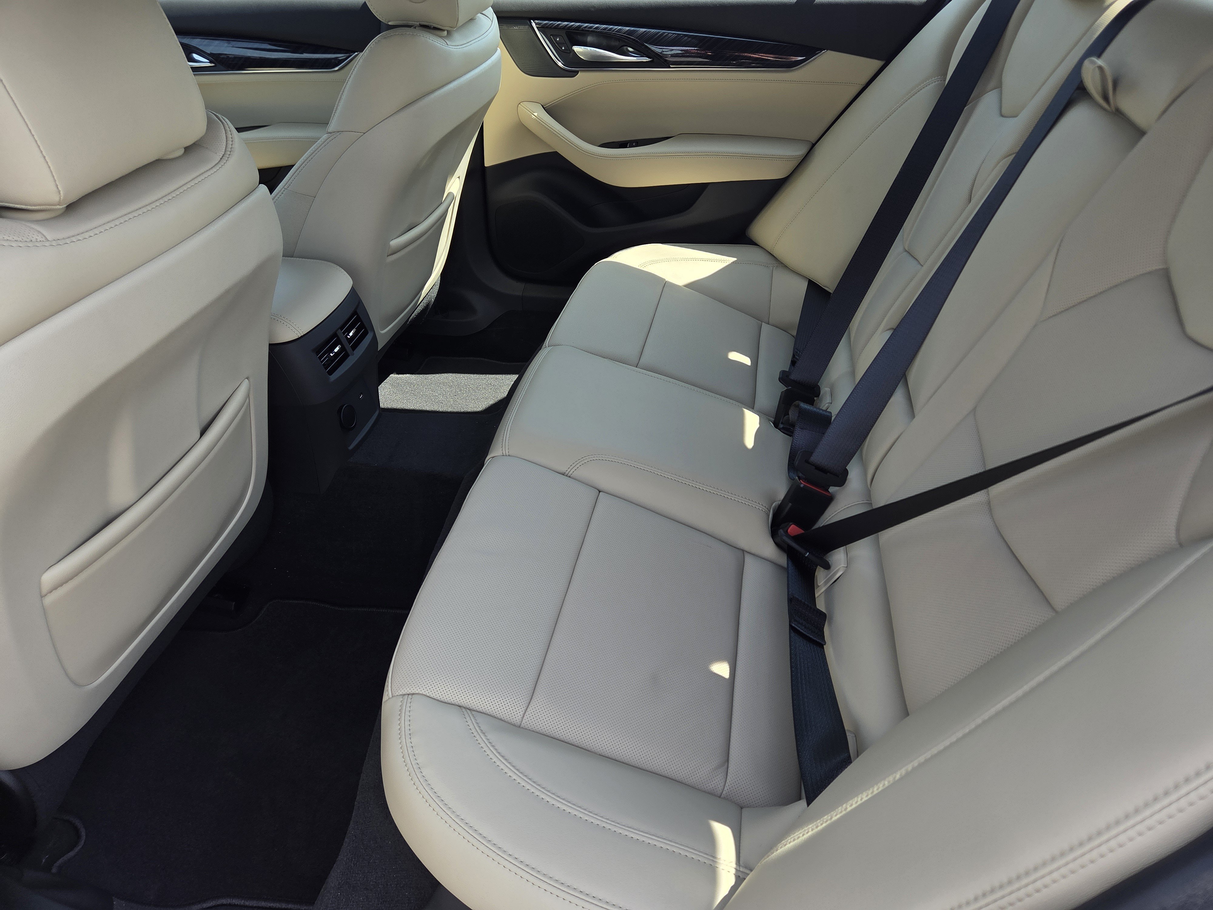 New 2026 Cadillac CT5 Premium Luxury RWD image 25