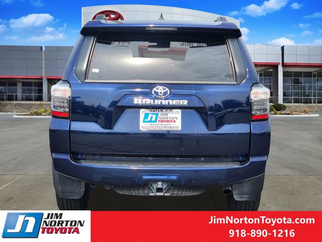 Used 2023 Toyota 4Runner SR5 Premium w/ Moonroof Package RWD image 7