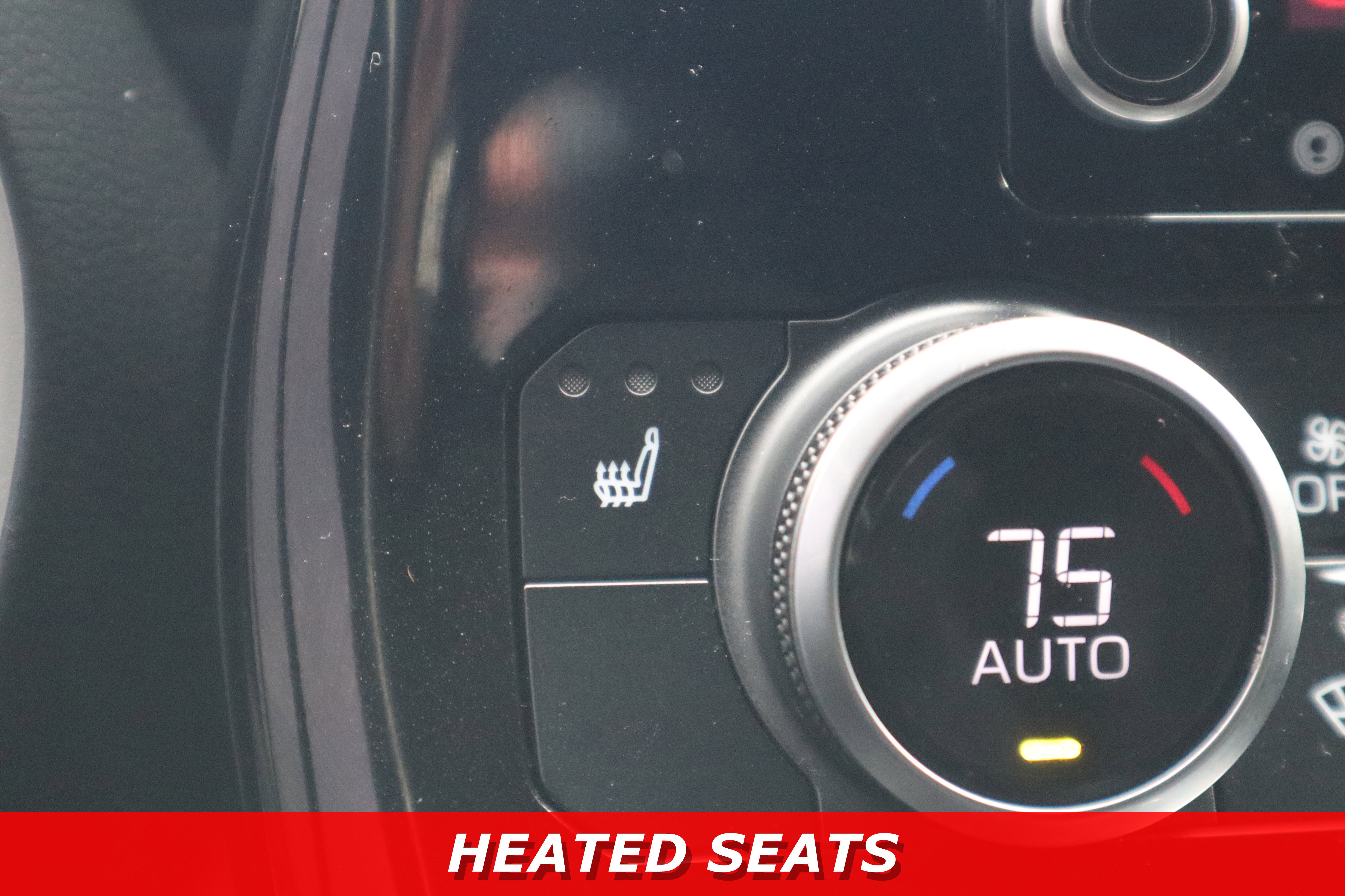 Used 2021 Toyota Highlander XLE image 21