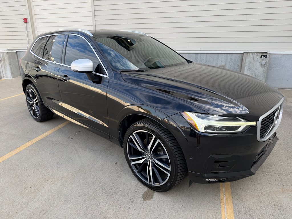Used 2018 Volvo XC60 T5 R-Design w/ Convenience Package AWD/4WD image 1