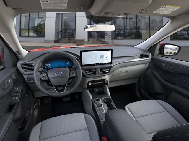 New 2024 Ford Escape Active w/ Tech Pack #2 FWD image 9