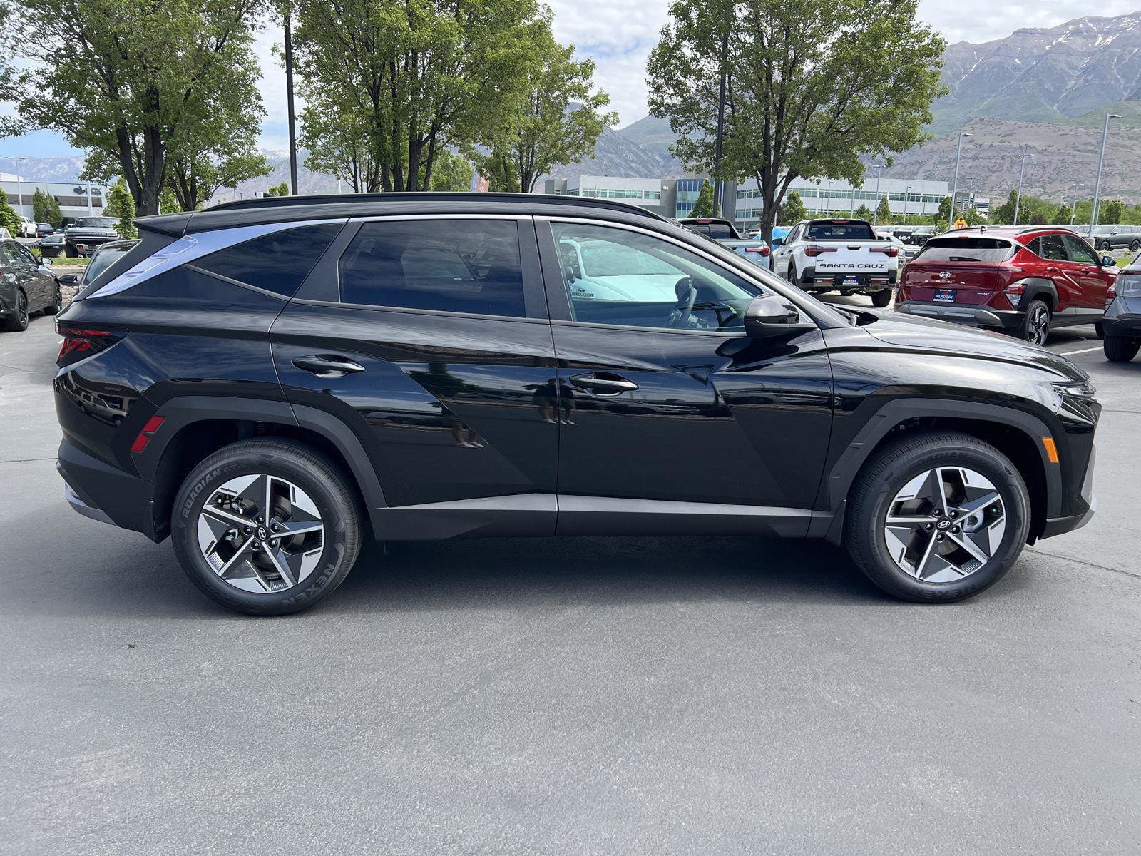 Certified 2026 Hyundai Tucson SEL AWD/4WD image 6