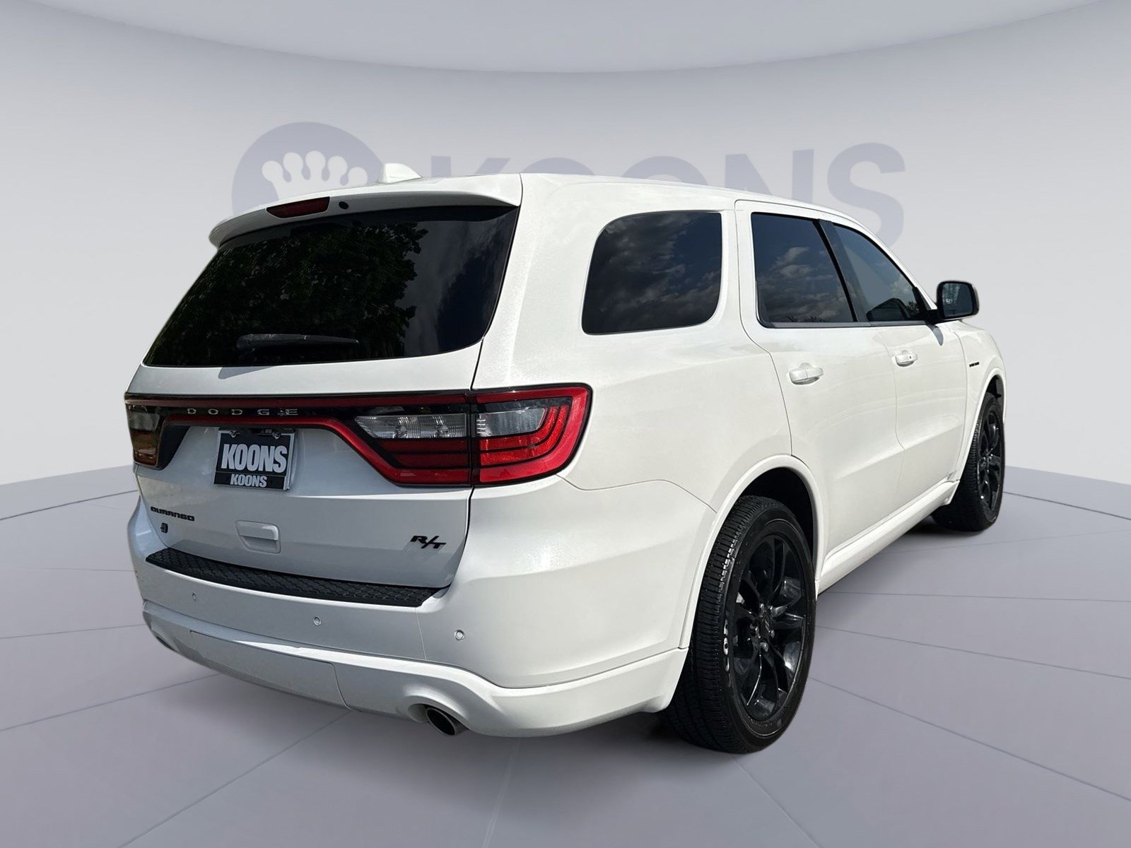 Used 2020 Dodge Durango R/T w/ Technology Group AWD/4WD image 7