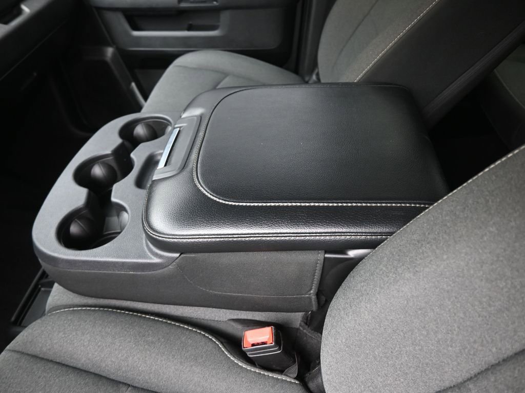 Used 2024 RAM 1500 Classic Warlock AWD/4WD image 32