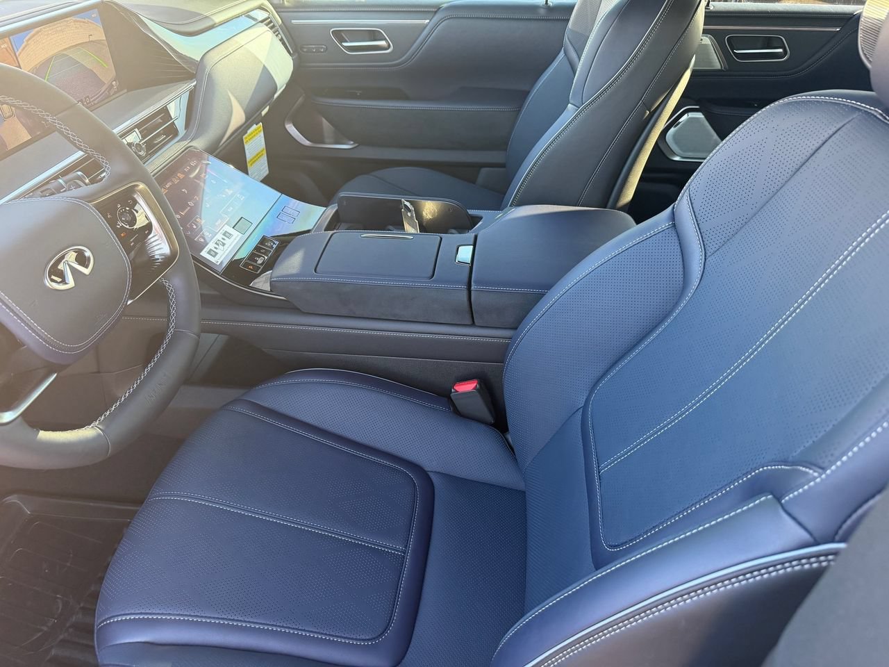 New 2027 INFINITI QX80 Sensory AWD/4WD image 14