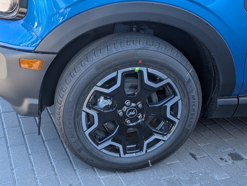 New 2026 Ford Bronco Sport Outer Banks w/ Outer Banks Tech Package+ AWD/4WD image 4