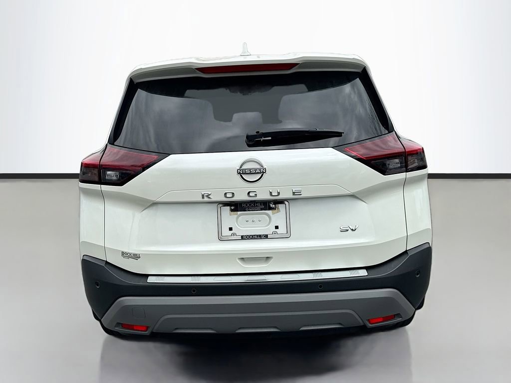 Used 2023 Nissan Rogue SV image 6