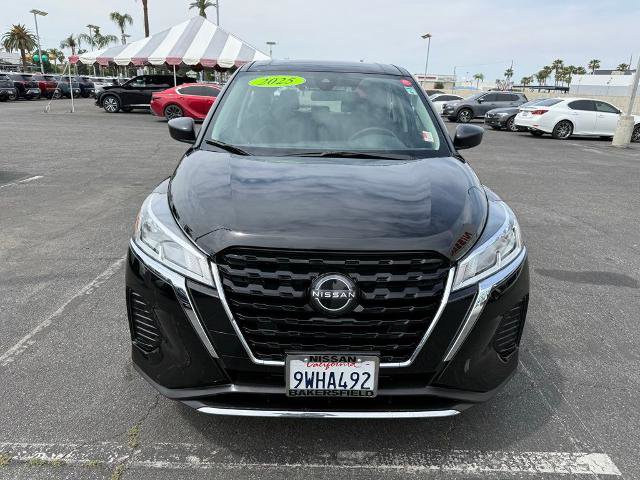 Certified 2025 Nissan Kicks Play S image 2