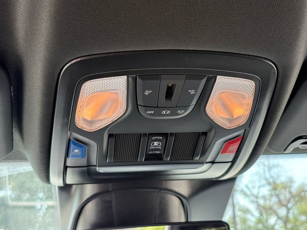 New 2026 RAM 3500 Tradesman AWD/4WD image 21