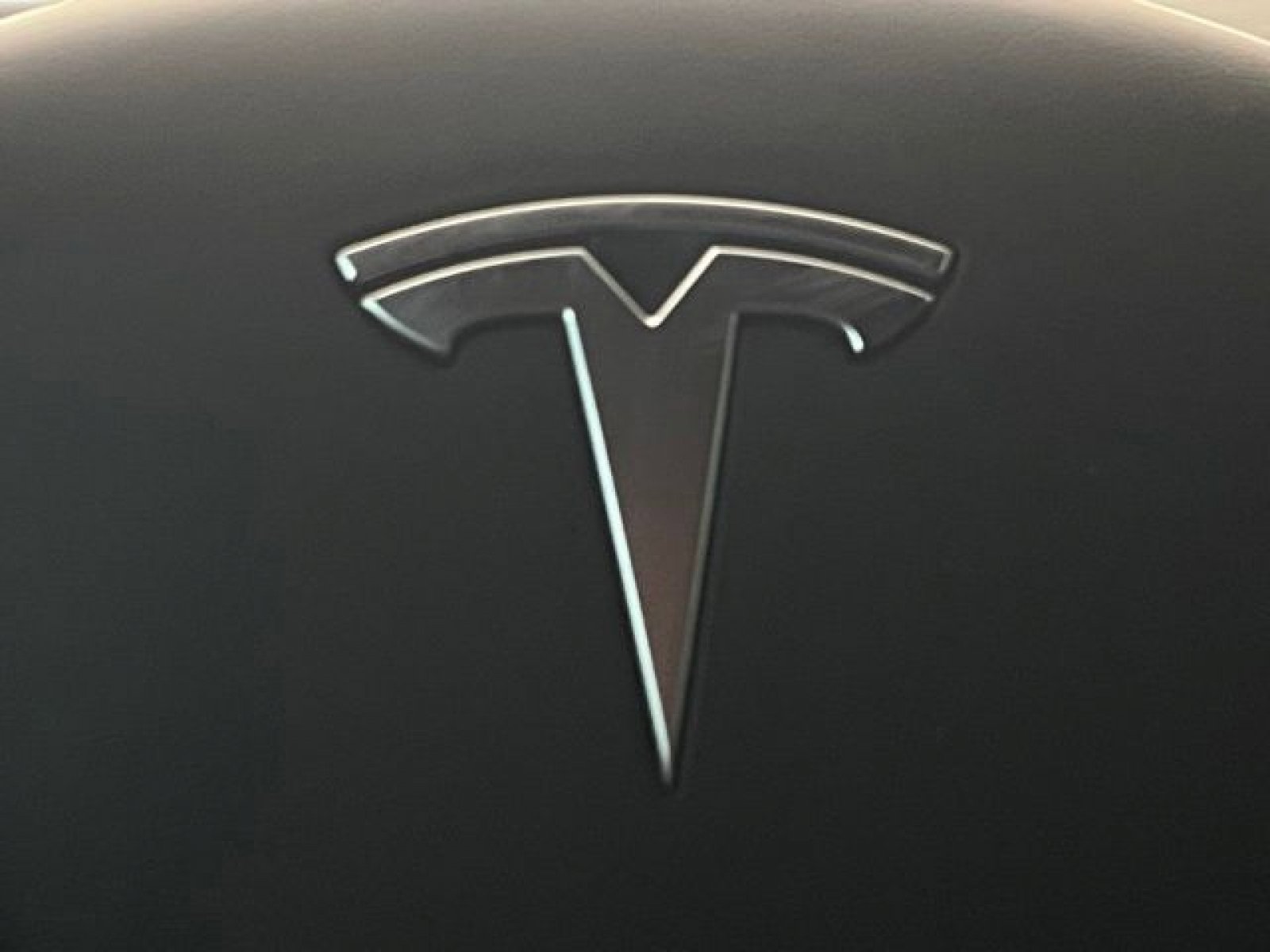 Used 2024 Tesla Model Y Long Range AWD/4WD image 10