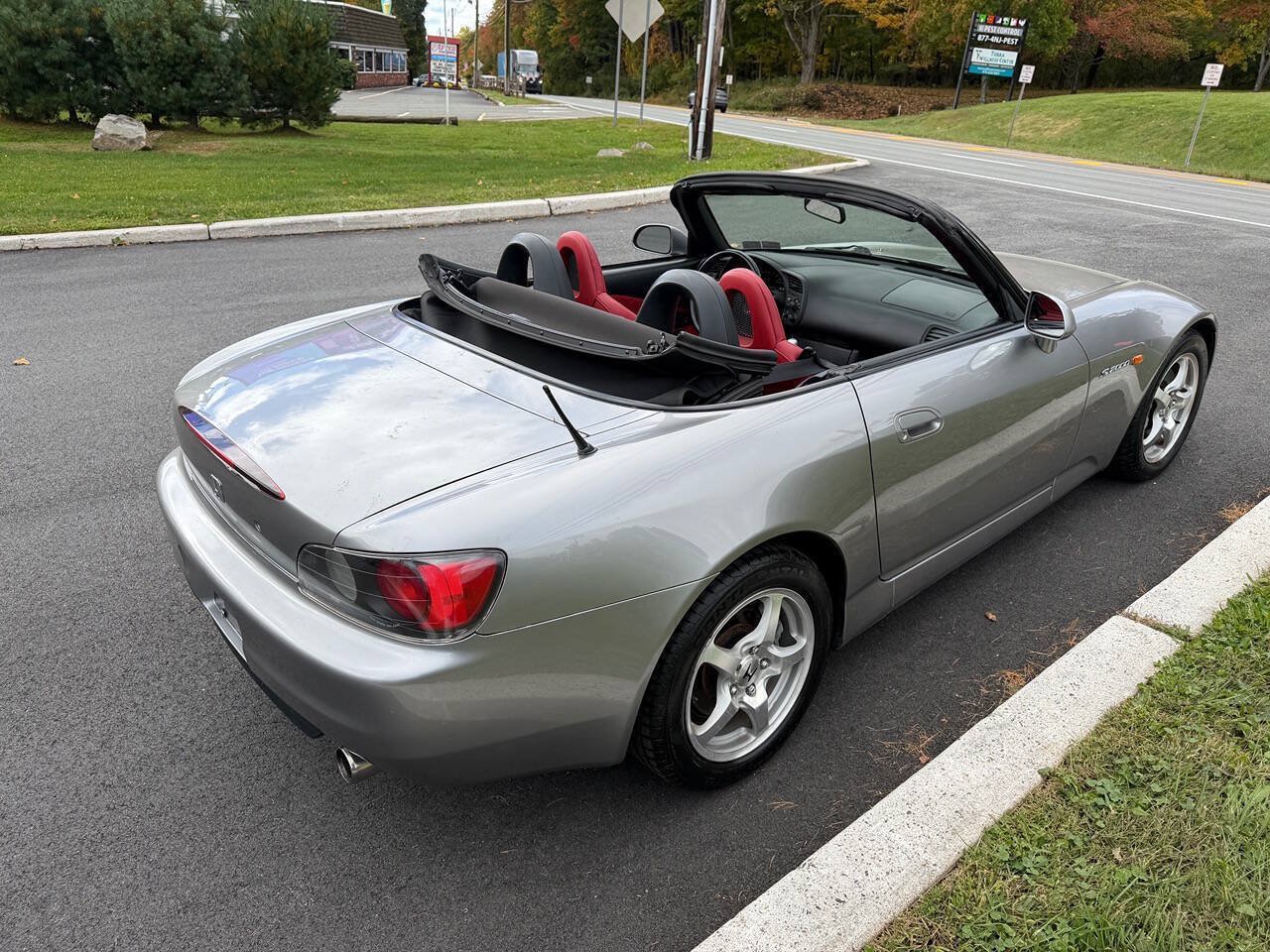 Used 2001 Honda S2000 image 16