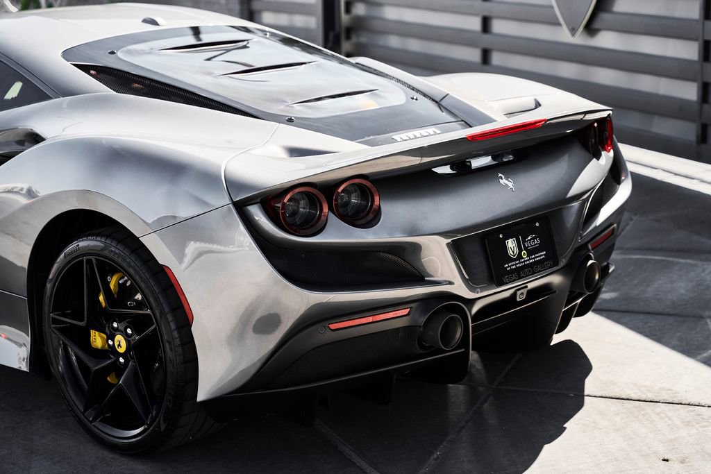 Used 2020 Ferrari F8 Tributo image 11