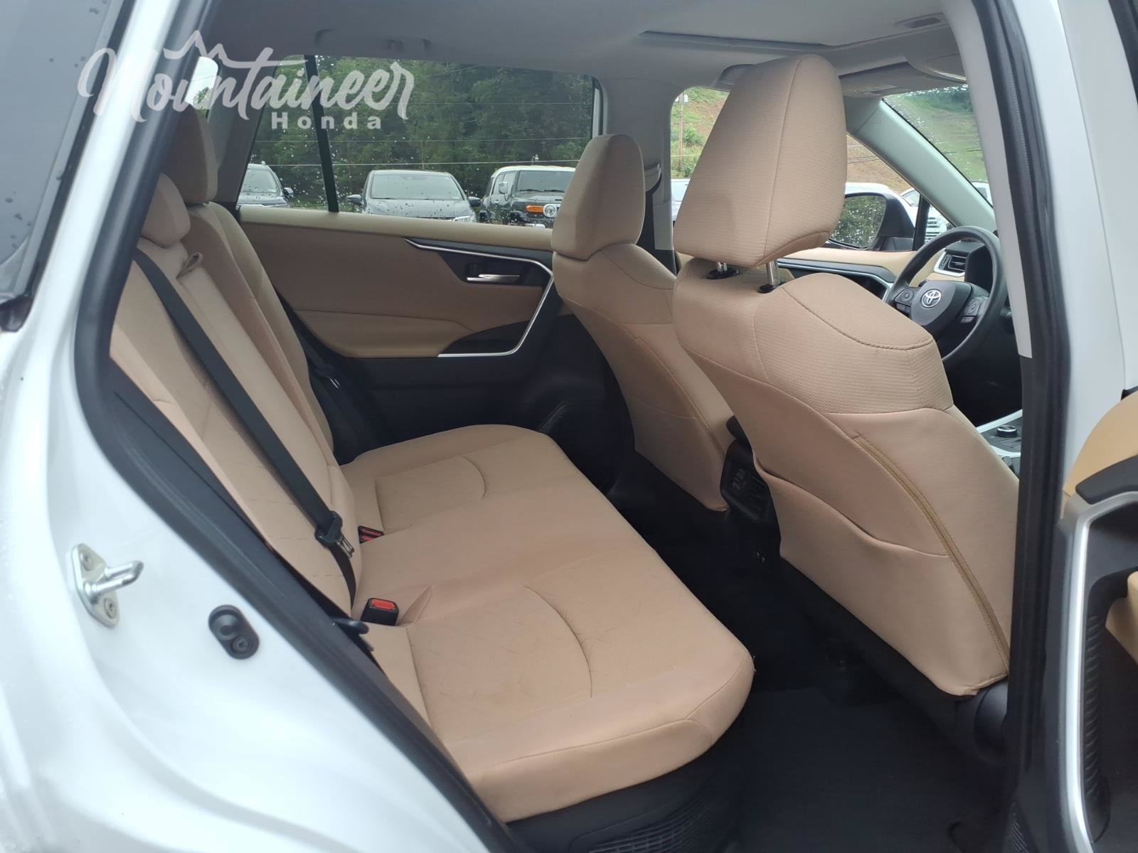 Used 2019 Toyota RAV4 XLE w/ Convenience Package AWD/4WD image 20