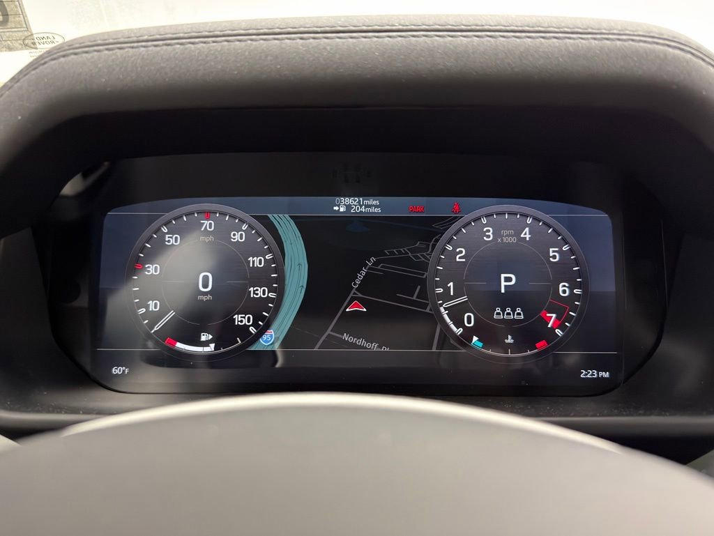 Used 2022 Land Rover Defender 110 X-Dynamic SE image 11