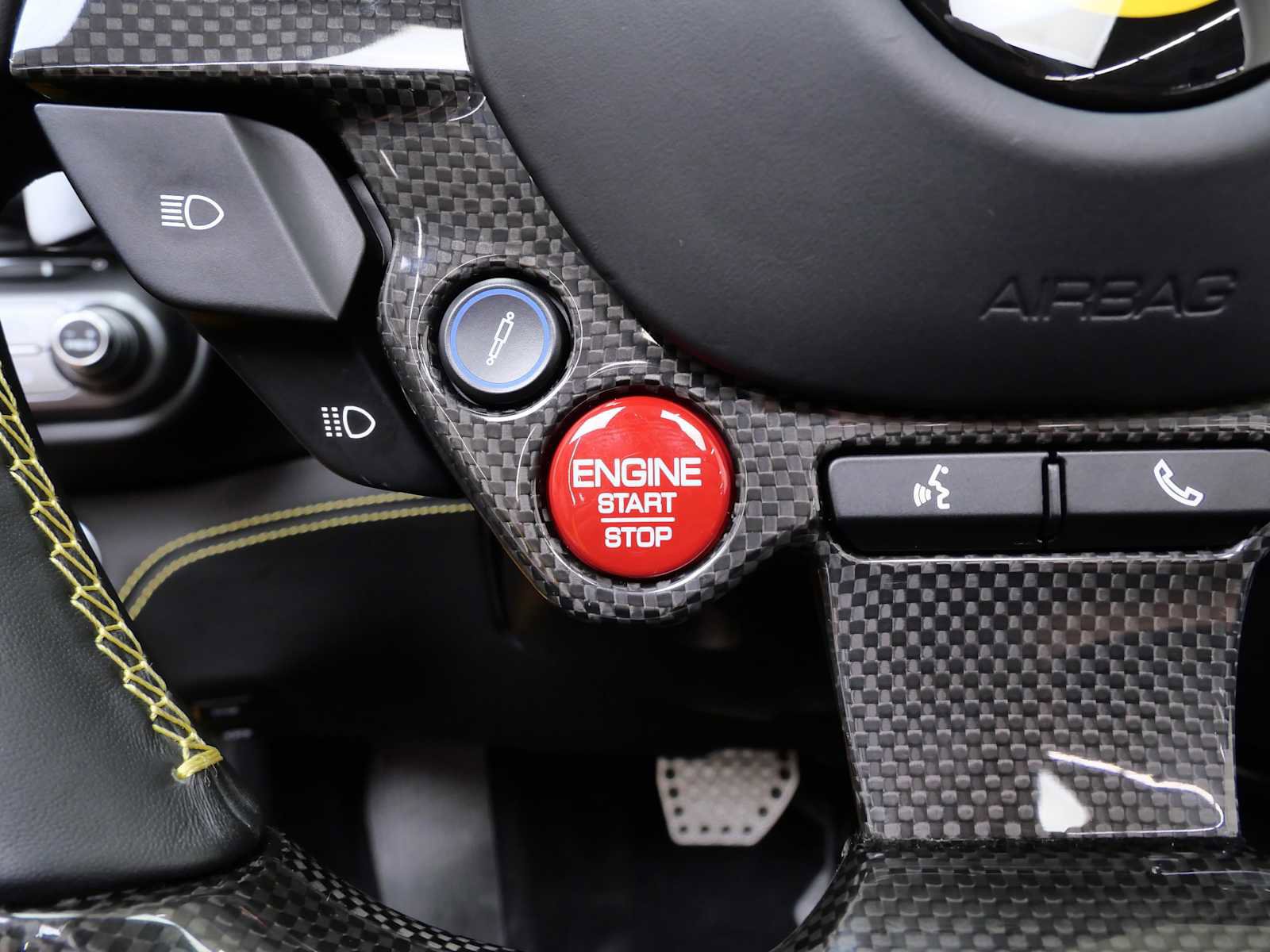 Certified 2023 Ferrari Portofino M image 28