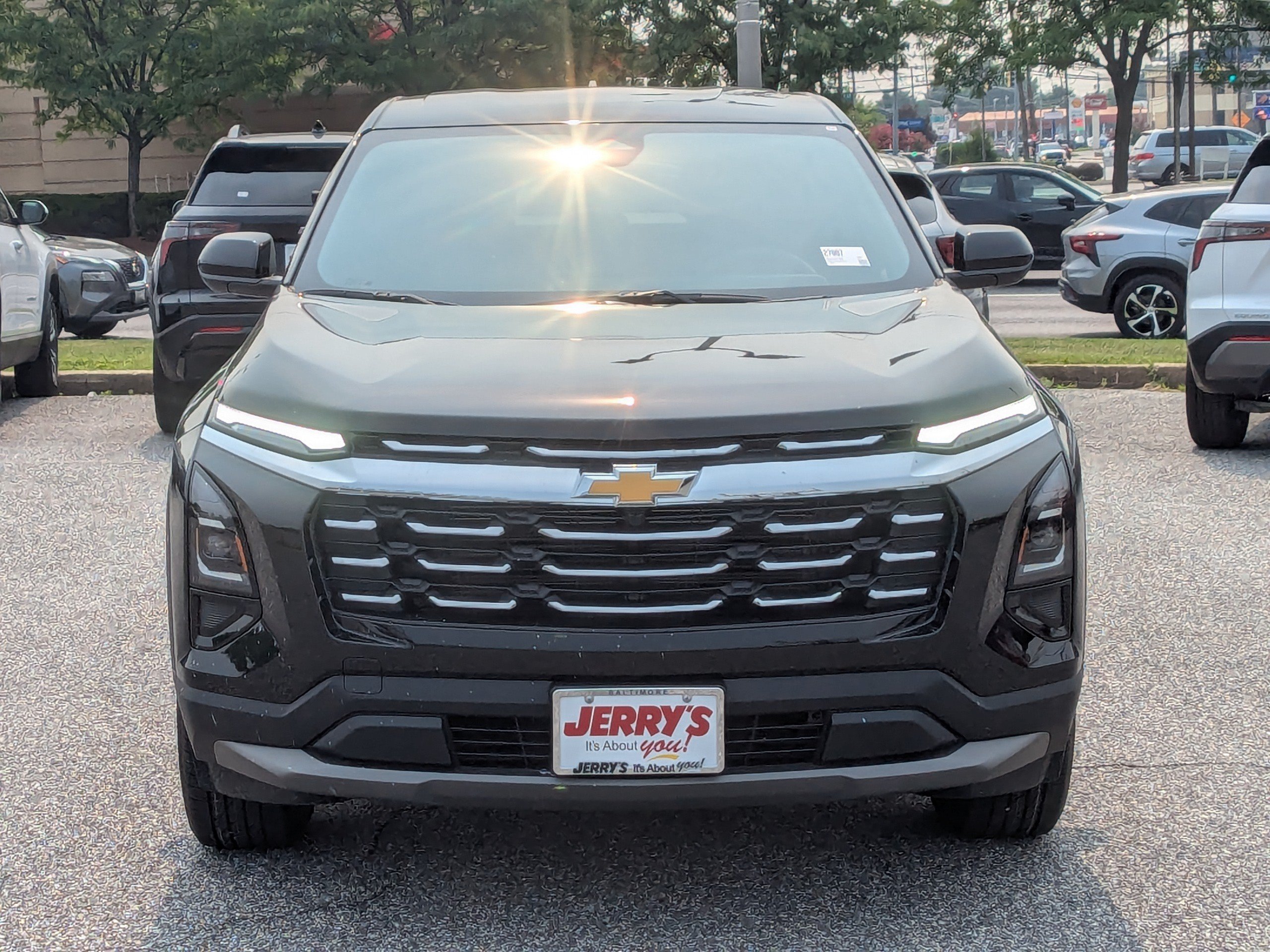 New 2027 Chevrolet Equinox LT FWD image 2