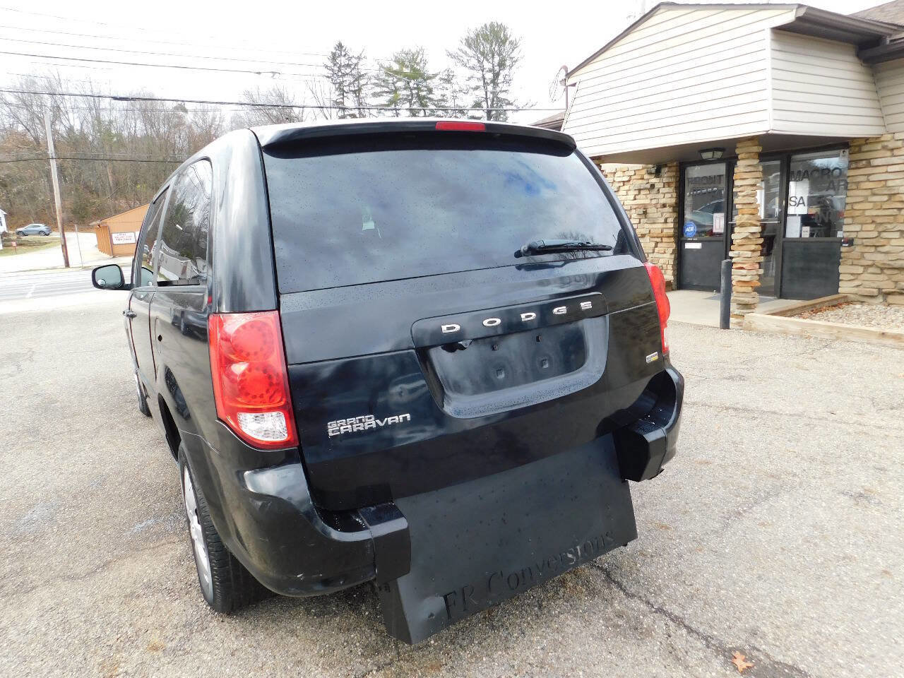 Used 2016 Dodge Grand Caravan SE w/ Quick Order Package 29E SE image 13