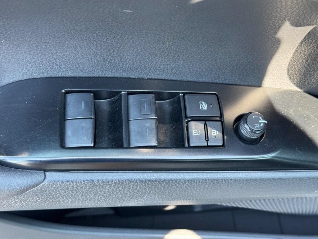 Certified 2025 Toyota Camry LE FWD image 21