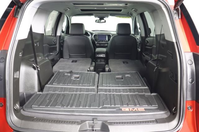 Used 2021 GMC Acadia AT4 w/ Technology Package image 60