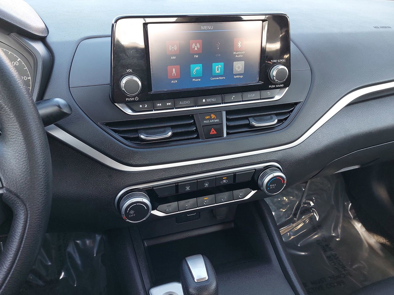 Used 2024 Nissan Altima 2.5 S image 19