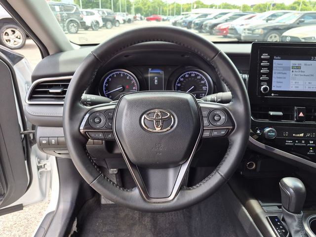 Used 2024 Toyota Camry SE w/ Convenience Package FWD image 31