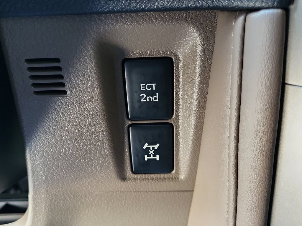 Used 2020 Lexus GX 460 Premium AWD/4WD image 34