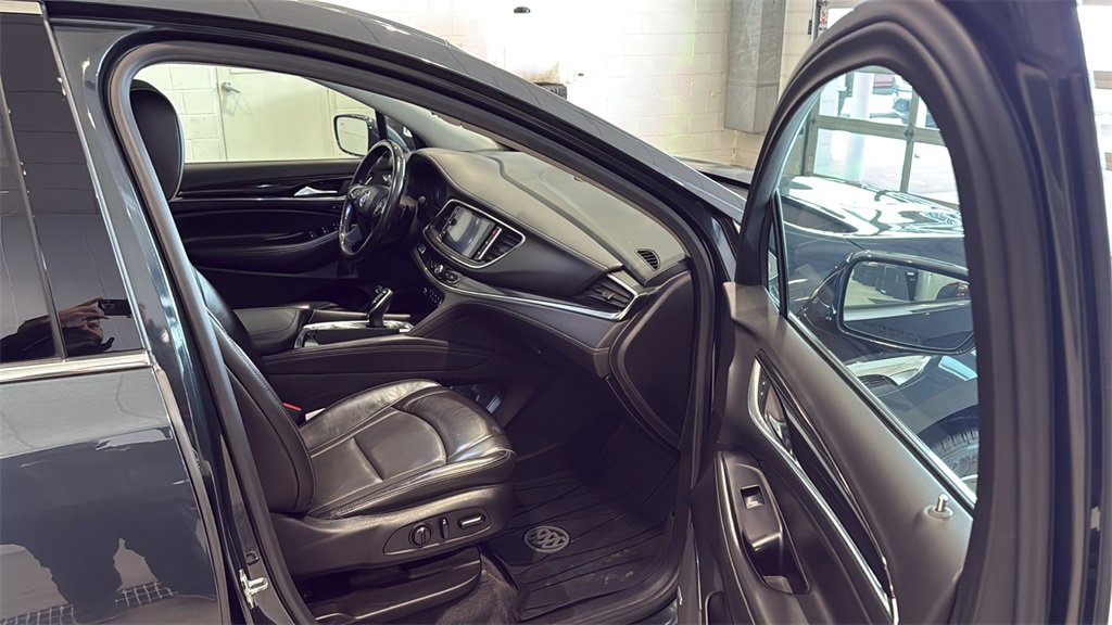 Used 2019 Buick Enclave Avenir w/ Trailering Package, 5000 lbs. image 12