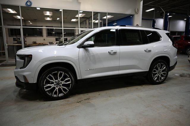 New 2026 GMC Acadia Denali Ultimate w/ LPO, Floor Liner Package image 7