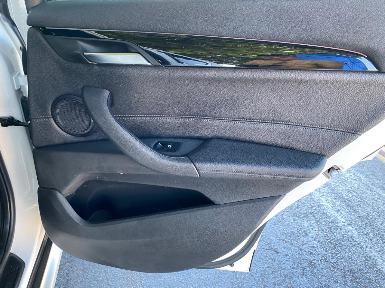 Used 2017 BMW X1 sDrive28i FWD image 38