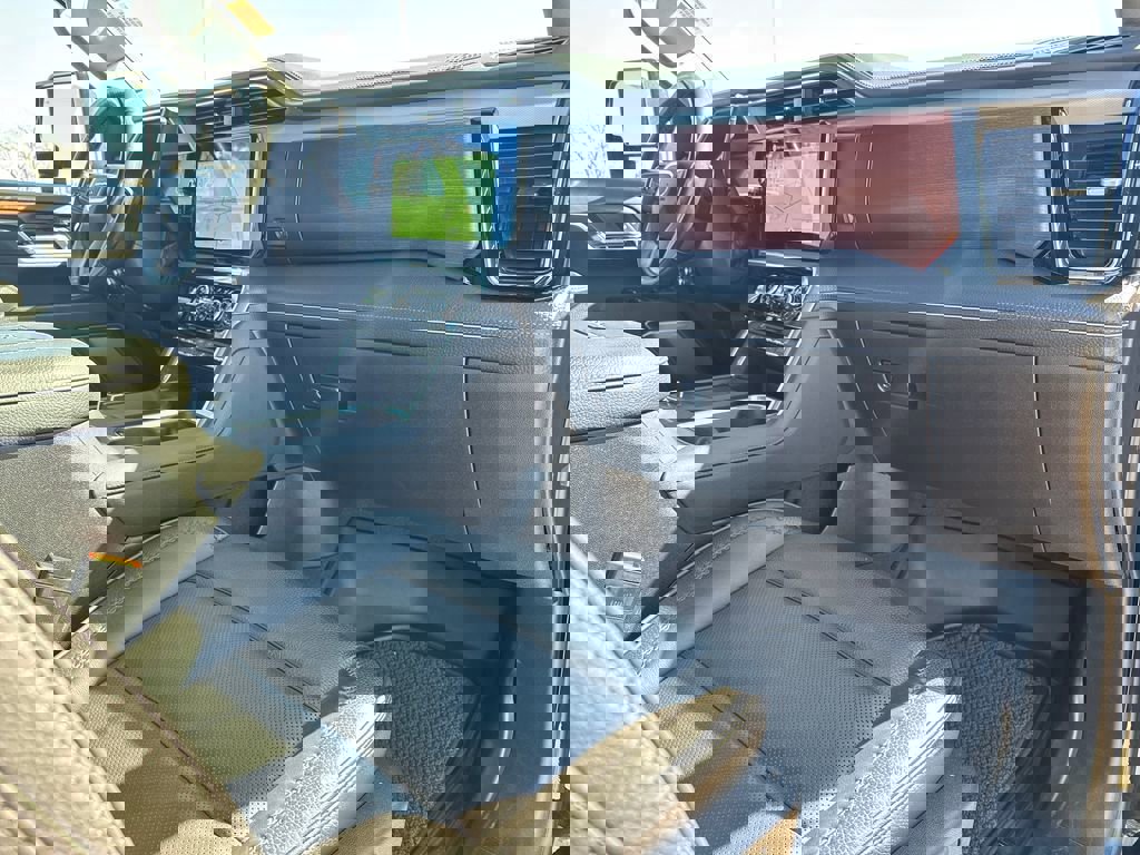 Used 2025 GMC Sierra 2500 Denali w/ Denali Reserve Package image 44