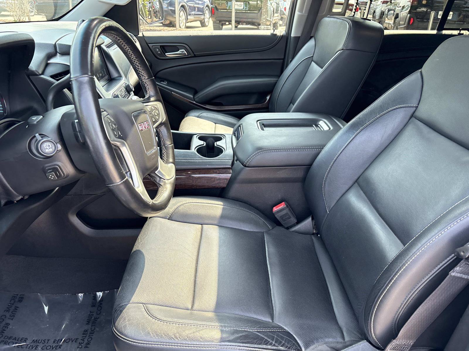 Used 2019 GMC Yukon SLT AWD/4WD image 15