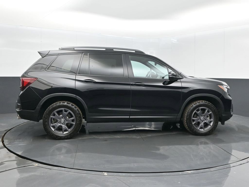 Used 2024 Honda Passport TrailSport image 25