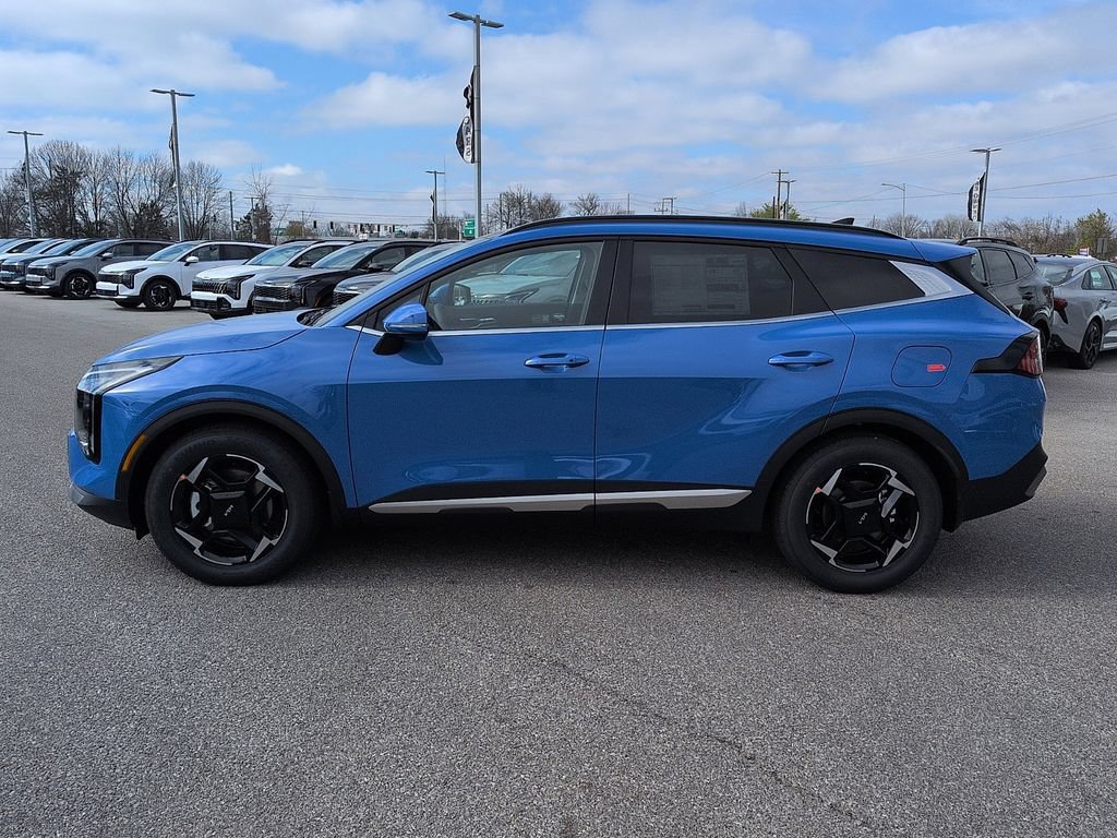 New 2026 Kia Sportage EX w/ EX Panorama Roof Package FWD image 4