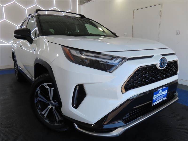 Used 2022 Toyota RAV4 XSE w/ Weather Package AWD/4WD image 2