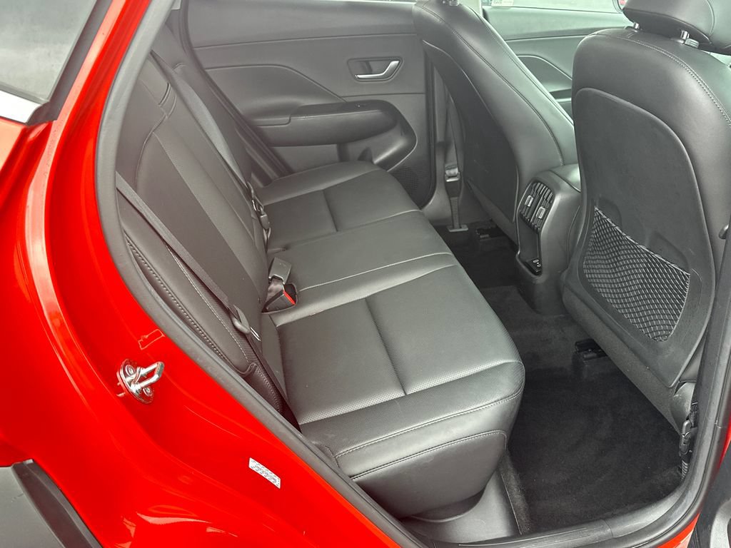 Used 2024 Hyundai Kona Limited FWD image 15
