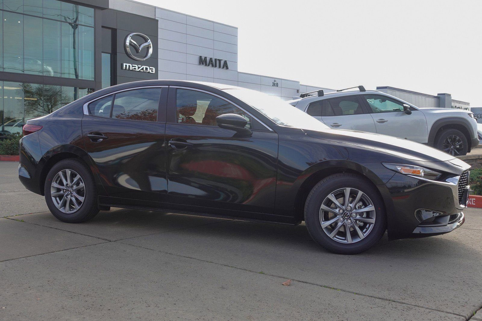 New 2026 MAZDA MAZDA3 s FWD image 4