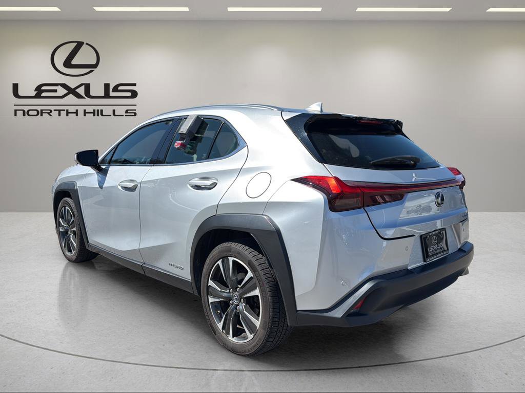 Used 2020 Lexus UX 250h w/ Premium Package image 8
