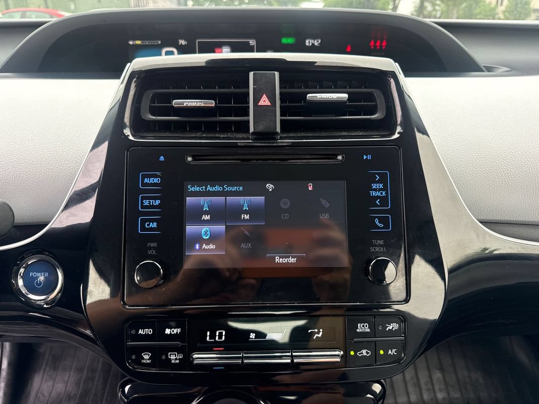 Used 2017 Toyota Prius Two FWD image 21