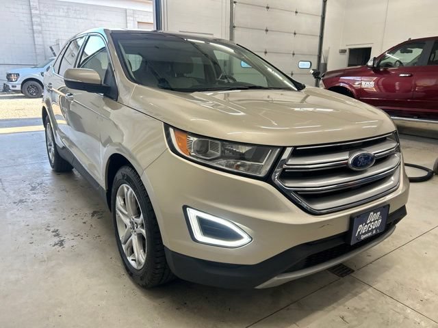 Used 2017 Ford Edge Titanium w/ Equipment Group 301A AWD/4WD image 3